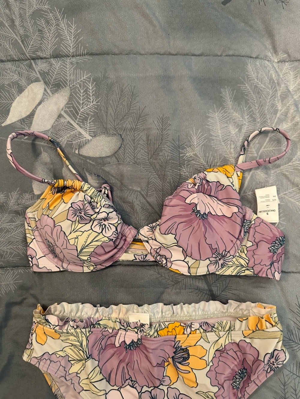 NWTS Cupshe Lavender Floral Underwire Bikini with Yellow Accents Sz S - Picture 3 of 7